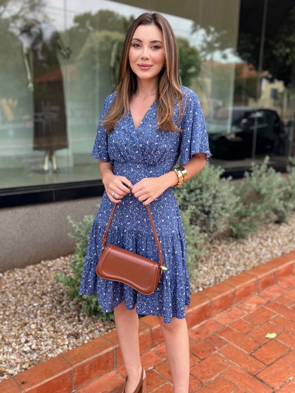 Vestido Fabricia - Vestido Curto em Viscolinho