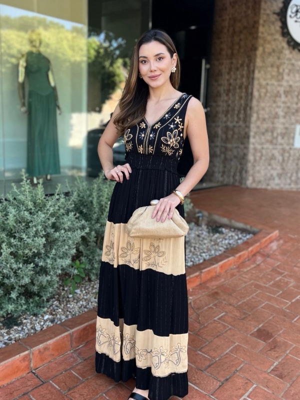 Vestido Olivia - Vestido Longo Bordado